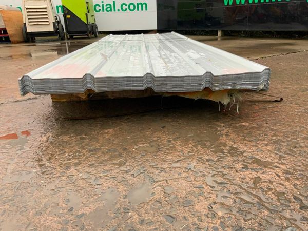 UNUSED 3.0mts ROOF SHEETING / CLADDING....1128 377226544