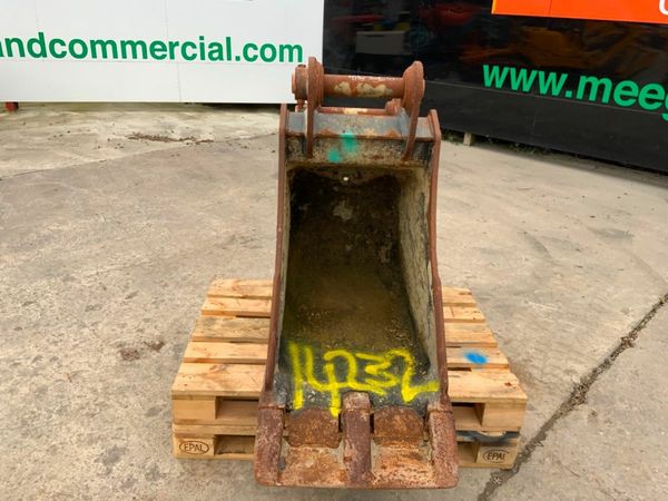 24" GEITH BUCKET........65mm PINS............14232 377226502