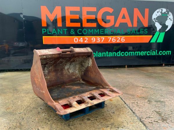 60" DIGGING BUCKET....80mm PINS.....358F 377226511