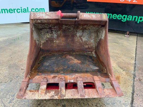 60" DIGGING BUCKET....80mm PINS.....358F 377226513