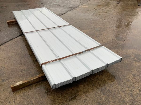 UNUSED 3.0mts ROOF SHEETING / CLADDING....1128 377226537