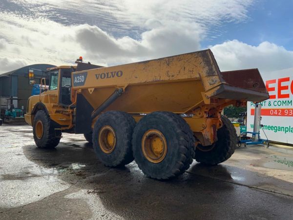 2002 VOLVO A25d SITE DUMP  dumper TRUCK.....a25 377226664
