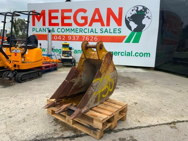 18" CATERPILLAR BUCKET...65mm PINS........730. 377226669