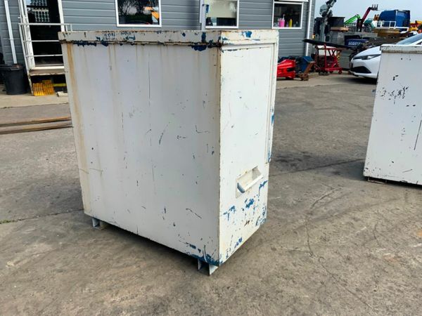 TOOL STORAGE CHEST / WORKSHOP BOX......259-2. 377226793