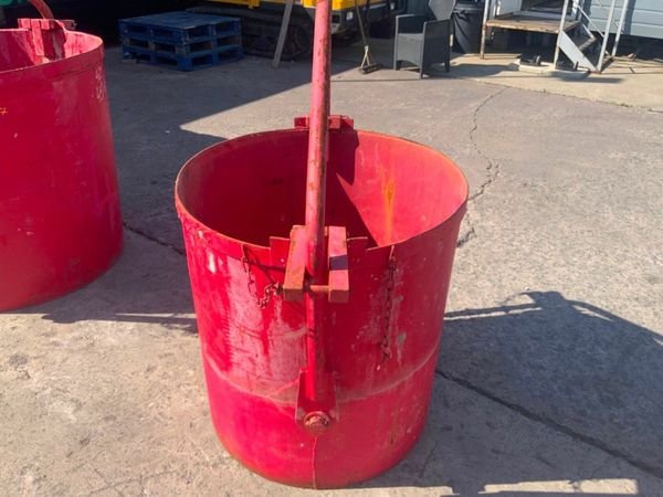 500 ltr CIRCULAR MUCK SKIP SELF TIPPING....3627-3 377226993