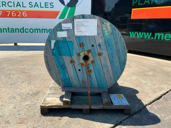 581mts x 28mm WOVEN WIRE ROPE........3960. 377227031