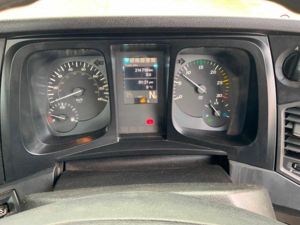 Mercedes-Benz Arocs 1824 CHAIN LIFT SKIP LOADER... 377227470