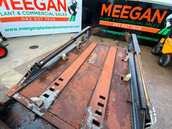 Mercedes-Benz Arocs 1824 CHAIN LIFT SKIP LOADER... 377227490