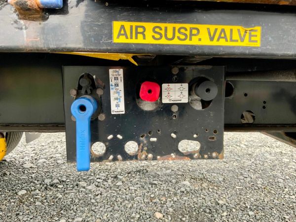 Other Other KRONE EUROLINER / TILT TRI AXLE...... 377227680