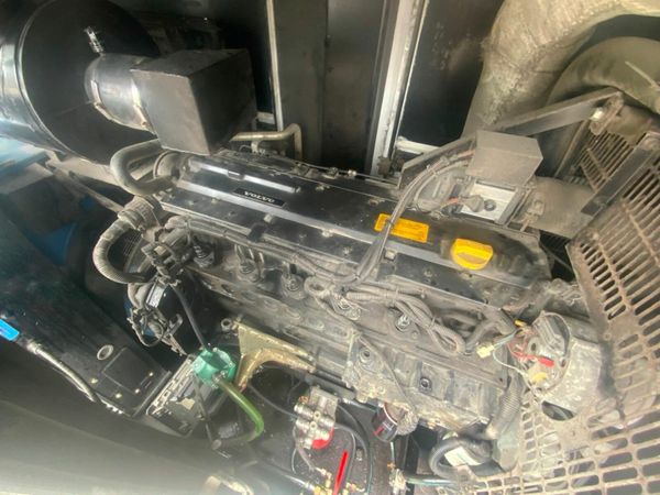 VOLVO 250 kva GENERATOR...400/240v...50v. 377227638