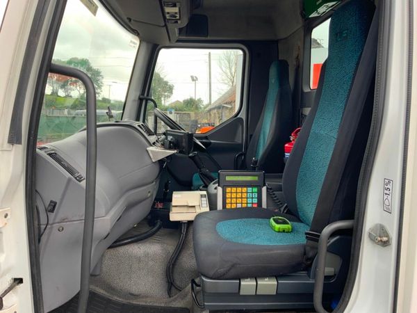 DAF LF 8000 lts FUEL DELIVERY... TANKER 377227760