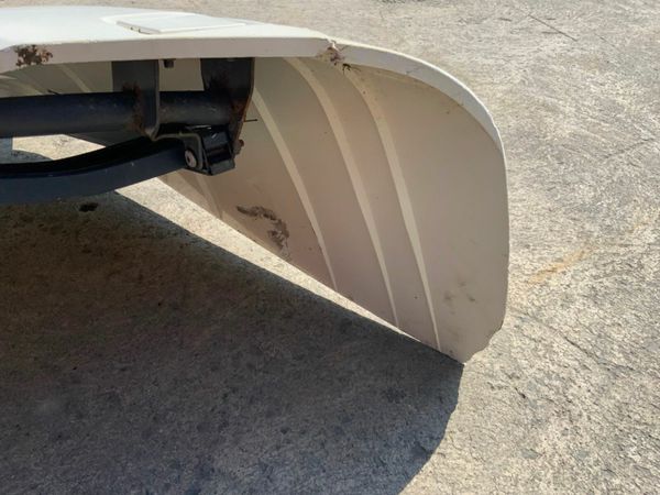 Scania G-Series HIGHLINE ROOF SPOILER & BRACKET... 377227714