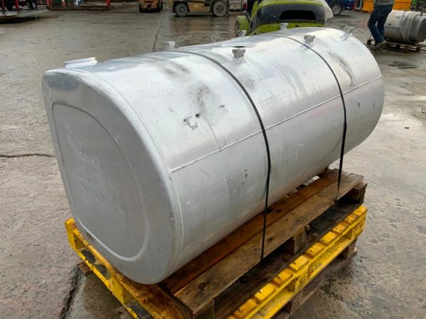 Volvo FH 550lt ALUMINIUM DIESEL TANK....21335679. 377227801