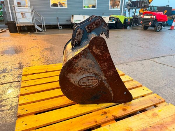 24" BUCKET ... 35MM PINS ....245F 377227926