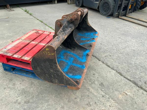 60" GRADING BUCKET......45mm PINS.....172wa. 377228030