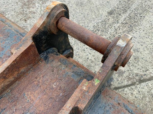 150" WIDE GRADING BLADE...110mm PINS......4266. 377228151