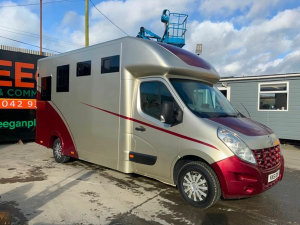 2011 RENAULT MASTER  HORSE VAN BOX 377228185