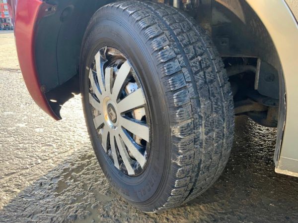 2011 RENAULT MASTER  HORSE VAN BOX 377228187