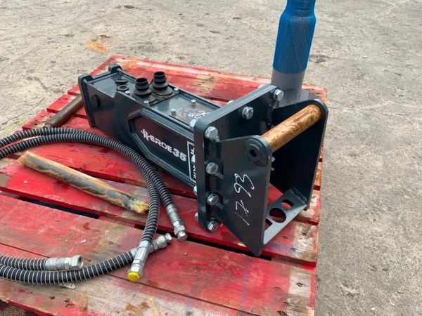 30mm HEROE 35 BREAKER...MINI DIGGER....1793. 377228193