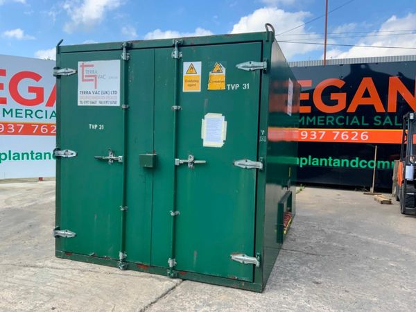 12 x 8  CHEMICAL STORAGE CONTAINER.......3675 377228290