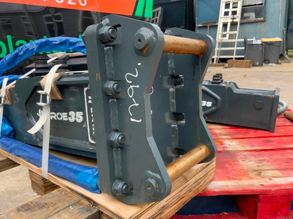 30mm HEROE 35 BREAKER...MINI DIGGER....1793. 377228203