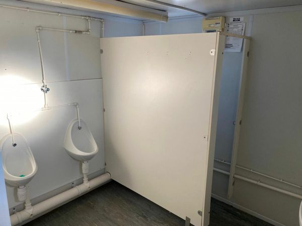 40ft x 32ft MODULAR CONTAINER /  SITE OFFICE. 377228348