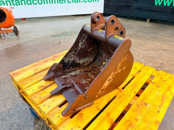 18" DIGGING BUCKET mini digger ....30mm pins ...60 377228380
