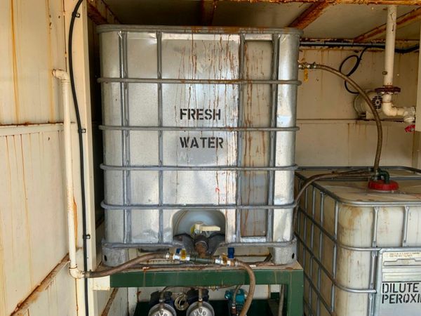 12 x 8  CHEMICAL STORAGE CONTAINER.......3675 377228301