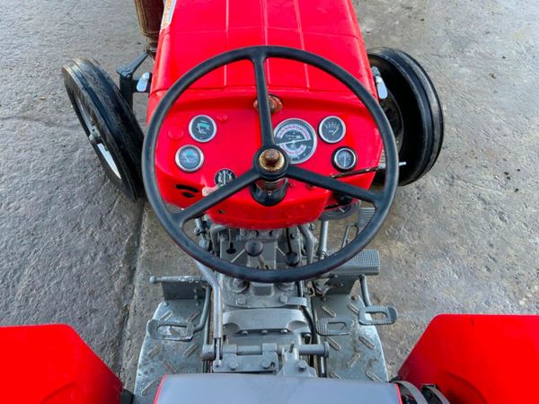 MASSEY FERGUSON 135.......6331 hrs.......0320. 377228473