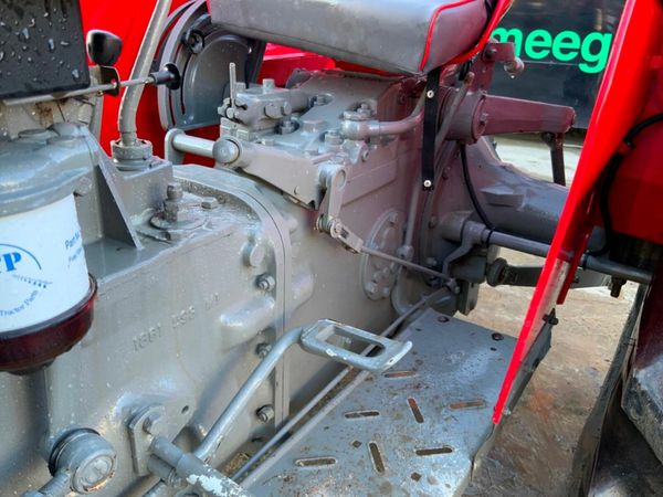 MASSEY FERGUSON 135.......6331 hrs.......0320. 377228488