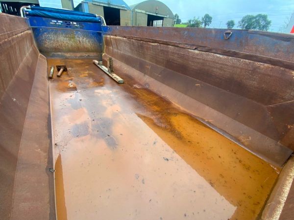 THOMPSON STEEL TIPPING BODY.......EDBRO RAM. 377228433