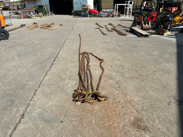 5.6 Metre ...6.7 ton ...lifting chains 4 LEG ..... 377228515