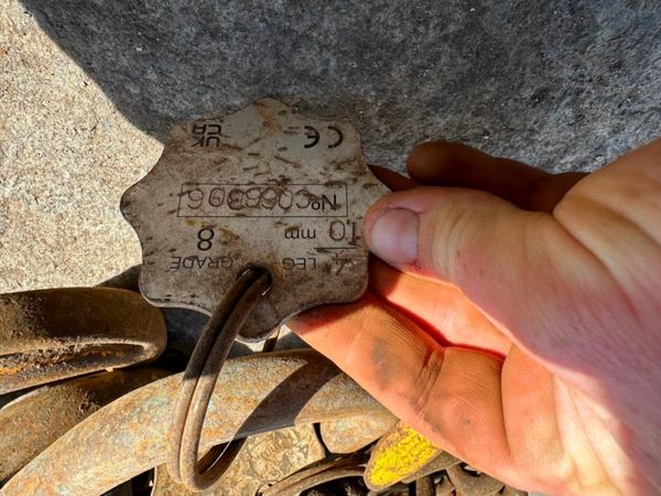 5.6 Metre ...6.7 ton ...lifting chains 4 LEG ..... 377228519