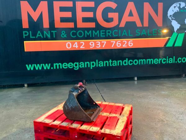 18" STRICKLAND BUCKET......30mm PINS..........145. 377228612