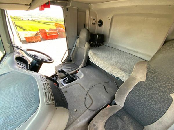 DAF CF FURNITURE REMOVALS BODY..PARTS / SPARES 377228786