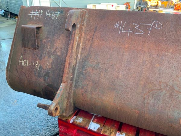 90" JCB TELEPORTER LOADER BUCKET........1437. 377228718