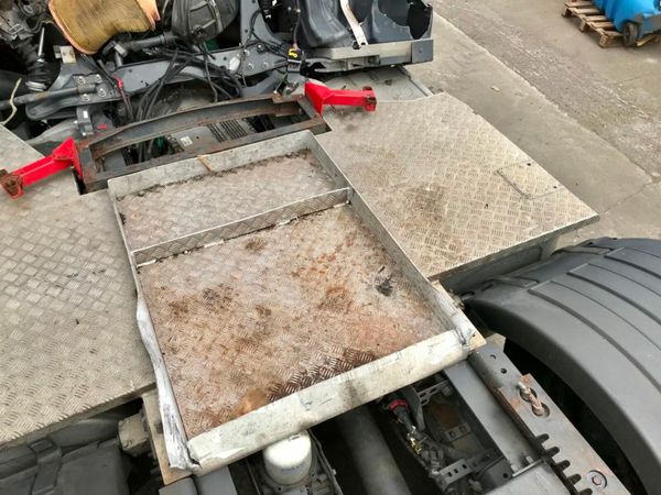 Volvo FH VERSION 4 GLOBETROTTER XL..PARTS. SPARES 377228850