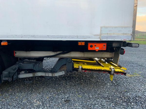 Volvo FL THERMO KING FRIDGE BODY. TAIL LIFT. 377229243