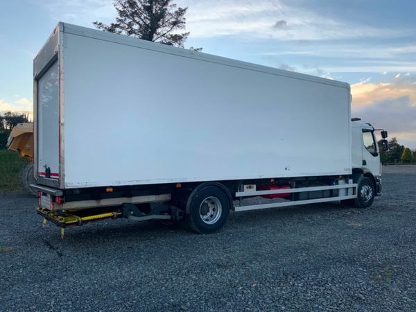 Volvo FL THERMO KING FRIDGE BODY. TAIL LIFT. 377229231