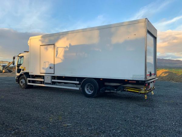 Volvo FL THERMO KING FRIDGE BODY. TAIL LIFT. 377229237