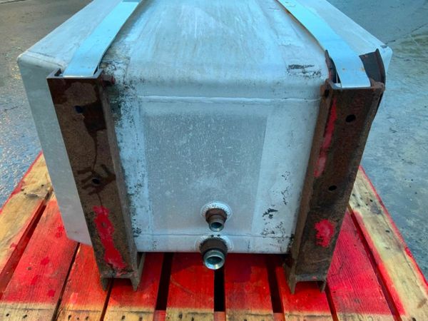 Scania P-Series 200lts ALUMINIUM HYDRAULIC OIL TIP 377229360