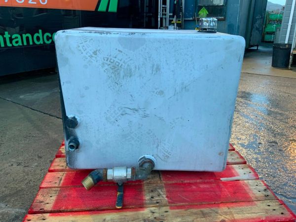 Scania P-Series HYDRAULIC OIL TIPPER TANK 377229389