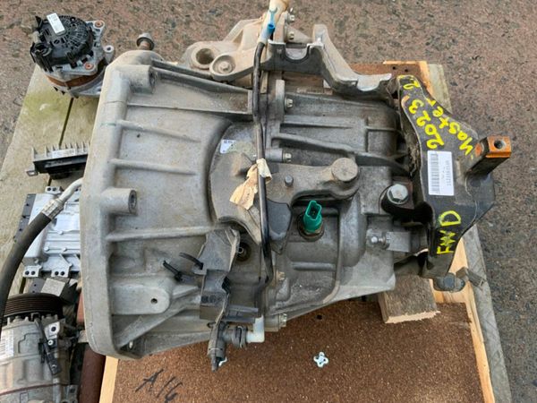 2023 RENAULT MASTER 2.2dsl GEARBOX...FWD...(M9t). 377229396