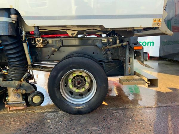 DAF LF BUCHER ROAD SWEEPER.......PARTS SPARES. 377229441