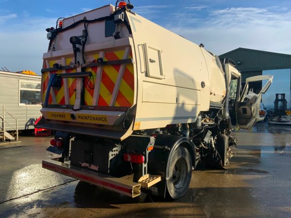 DAF LF BUCHER ROAD SWEEPER.......PARTS SPARES. 377229428