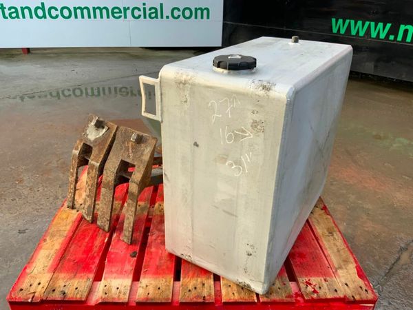 HYDRAULIC TANK. 377229690