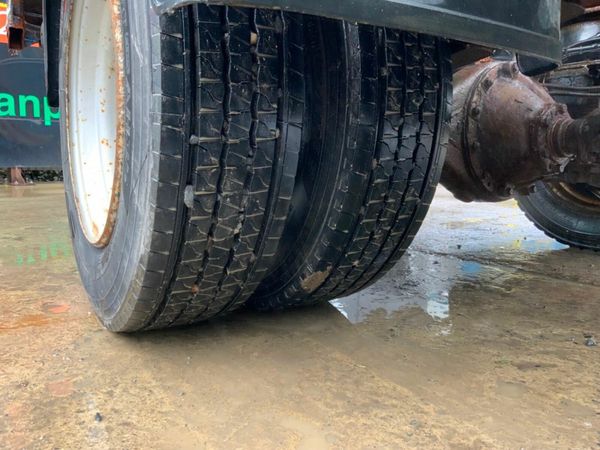 MITSUBISHI CANTER BIN COLLECTOR.........PARTS. 377229876