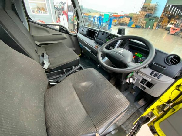 Mitsubishi Canter RECOVERY BODY. 377229809