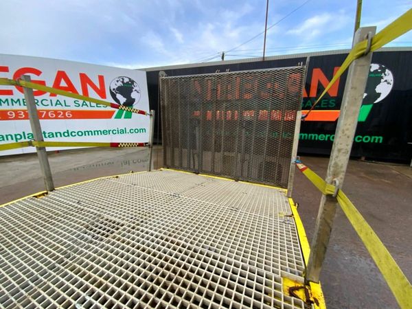 Mitsubishi Canter RECOVERY BODY. 377229831