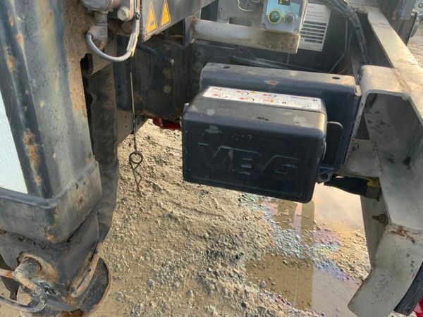 DAF XF 530hp AUTO....REAR LIFT STEER.....PARTS / S 377230001